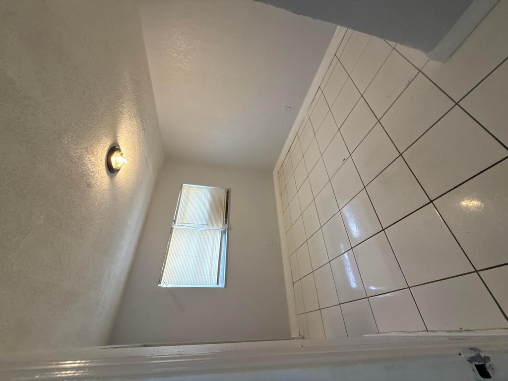 720 Sw 7th Street - Photo 13