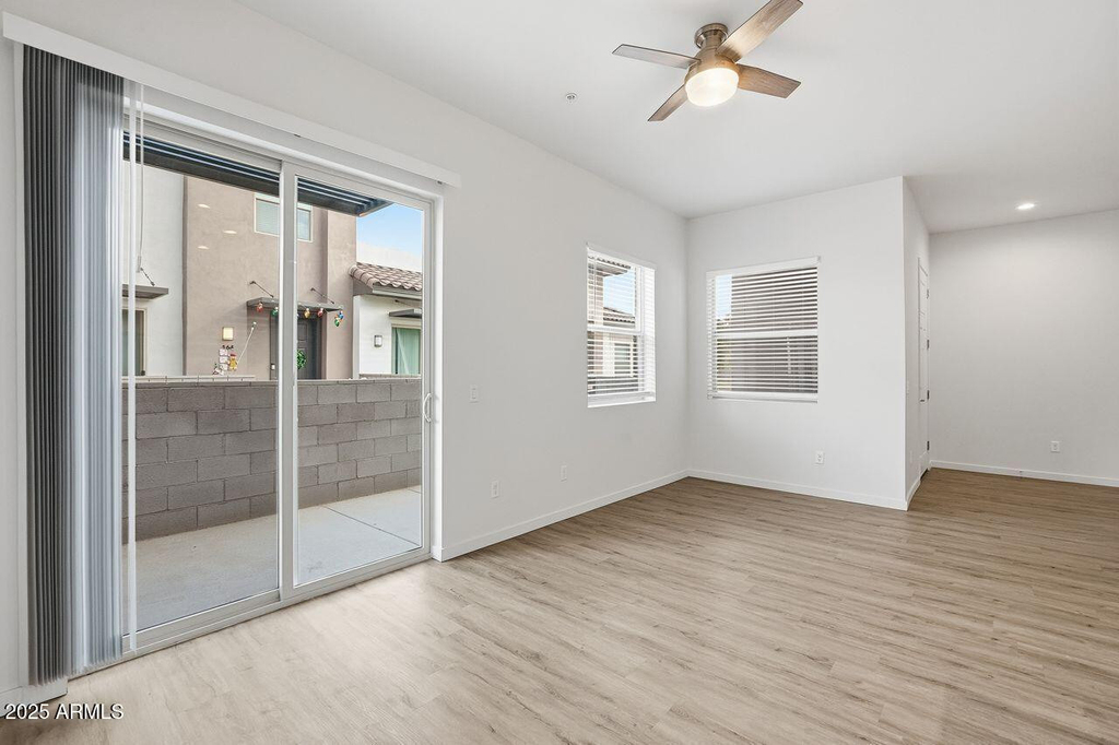 7959 N 53rd Avenue - Photo 6