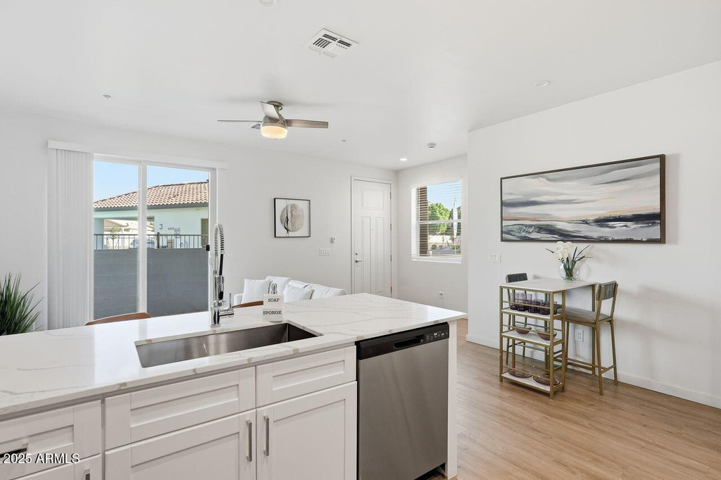 7959 N 53rd Avenue - Photo 9