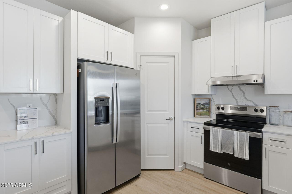 7959 N 53rd Avenue - Photo 8