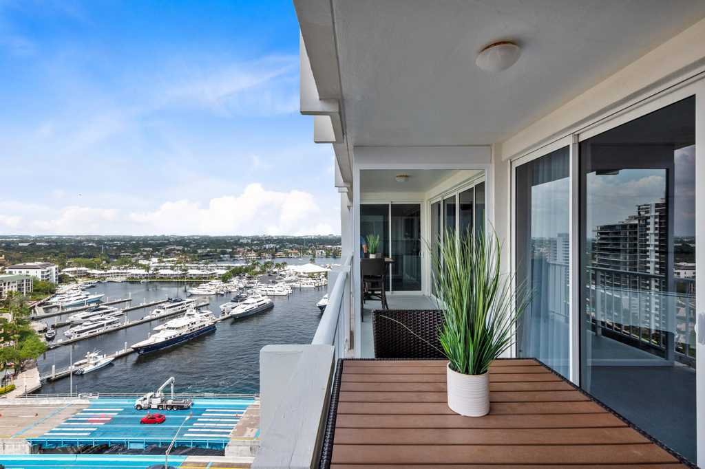 2800 E Sunrise Boulevard - Photo 30