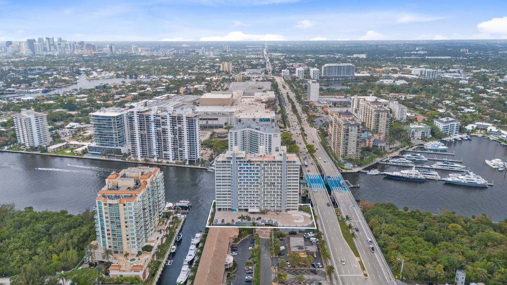 2800 E Sunrise Boulevard - Photo 36