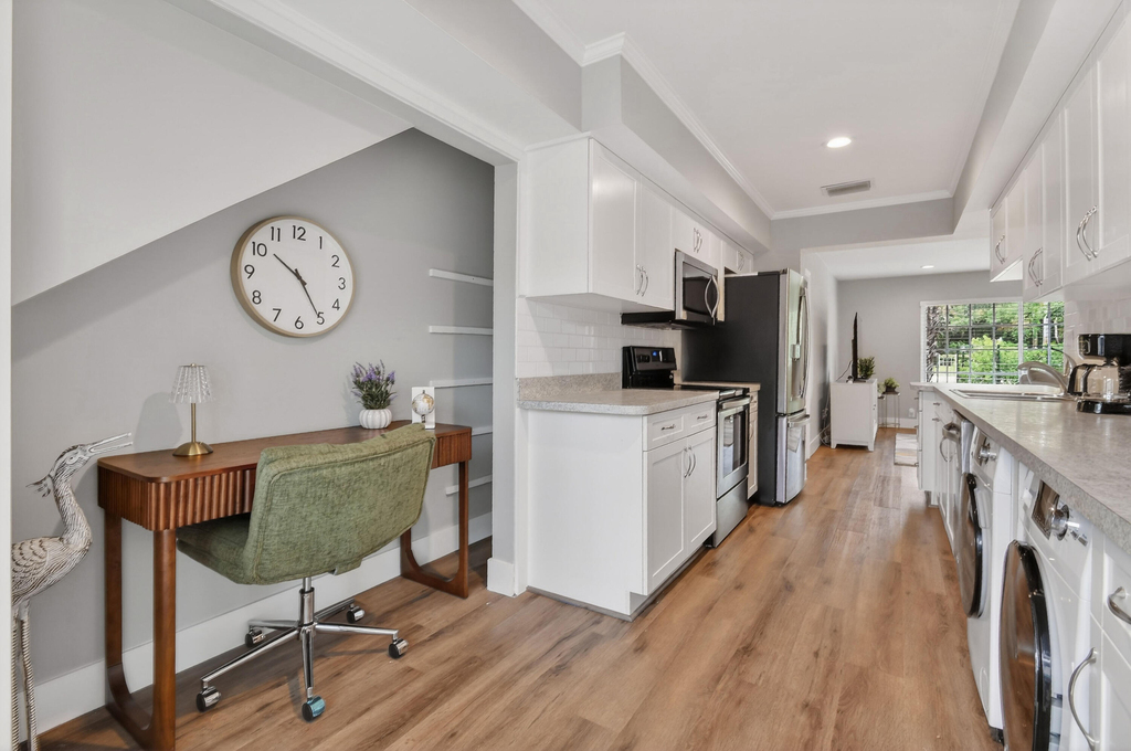 11521 Landing Place - Photo 4