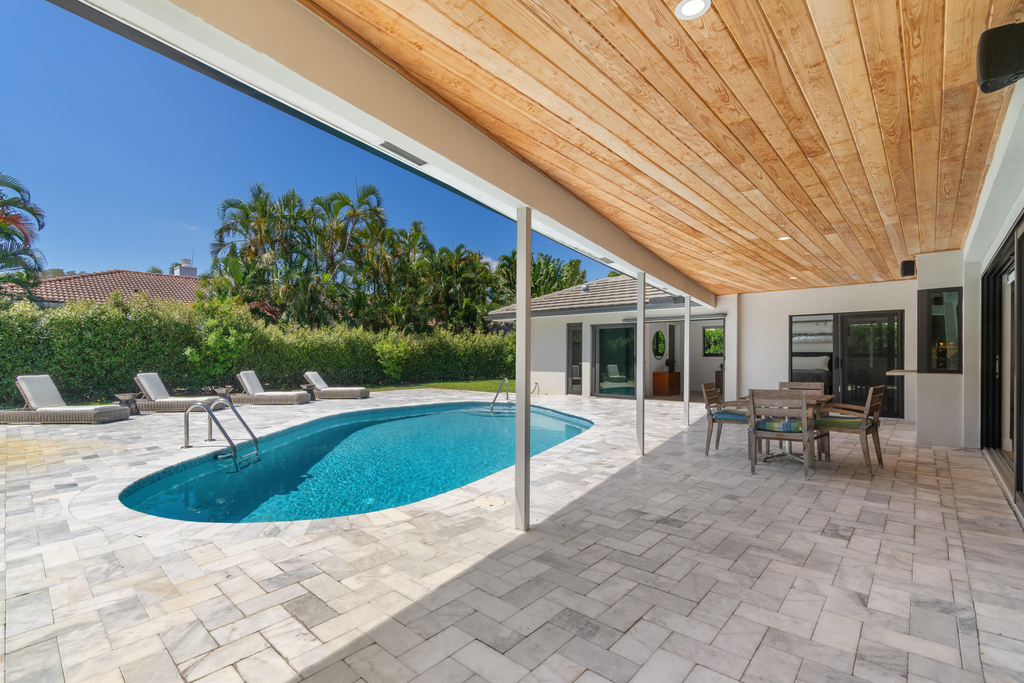 820 Canary Walk - Photo 18