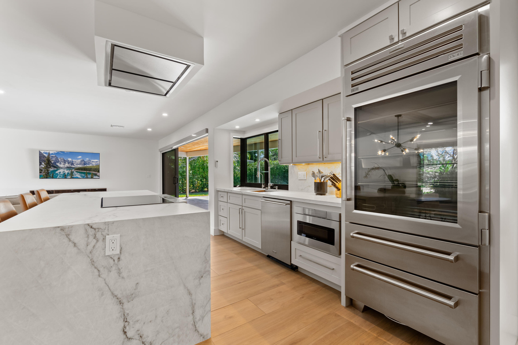 820 Canary Walk - Photo 4
