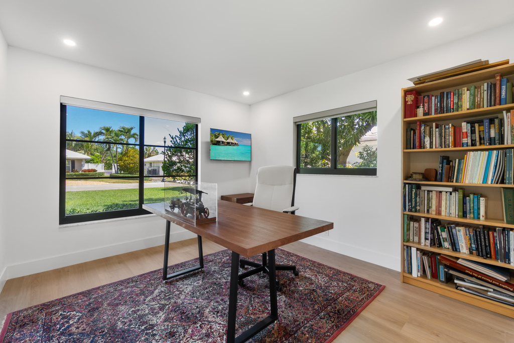 820 Canary Walk - Photo 12