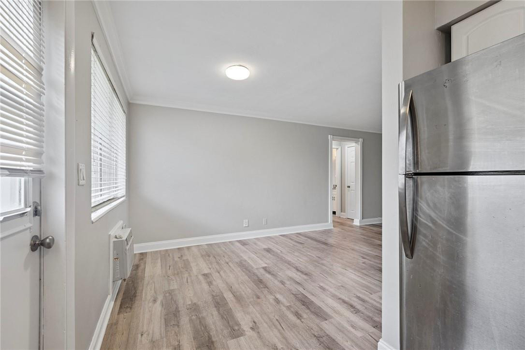 2130 Ne 42nd Court - Photo 4