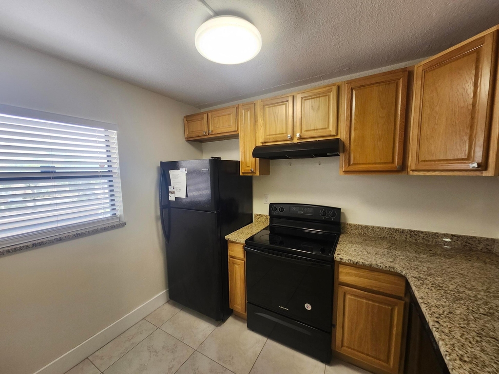 3470 Foxcroft Road - Photo 5