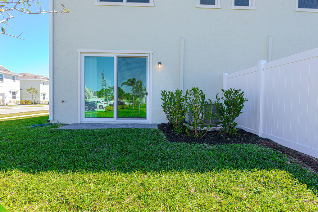 503 Se Rivergrass Street - Photo 8