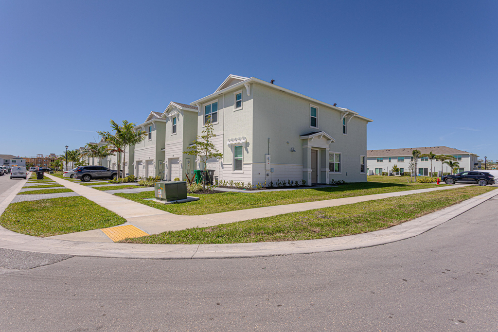 503 Se Rivergrass Street - Photo 6