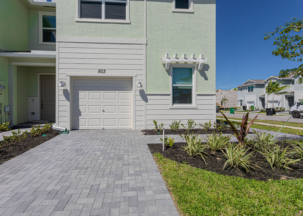 503 Se Rivergrass Street - Photo 9