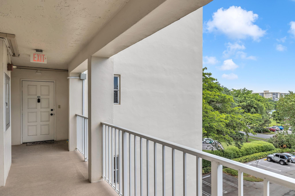 3080 N Course Drive - Photo 17