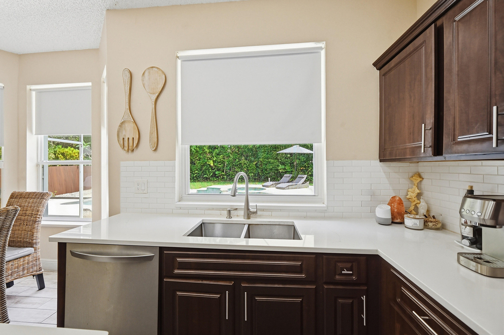 15073 Oak Chase Court - Photo 10