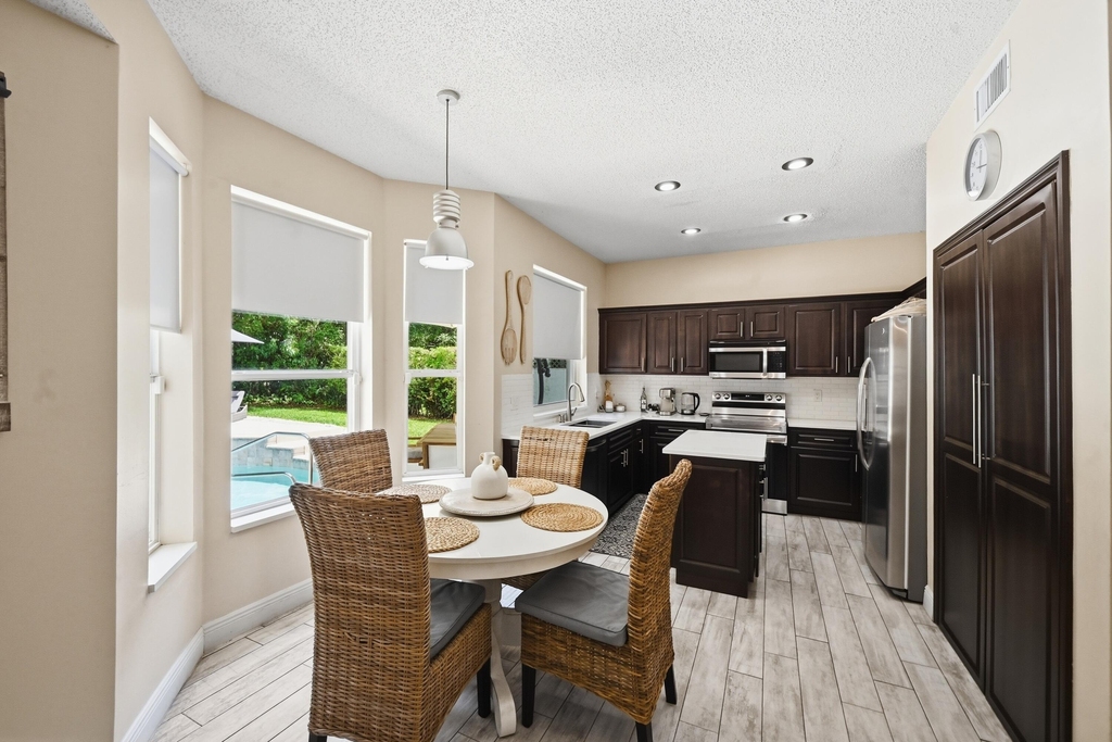 15073 Oak Chase Court - Photo 6
