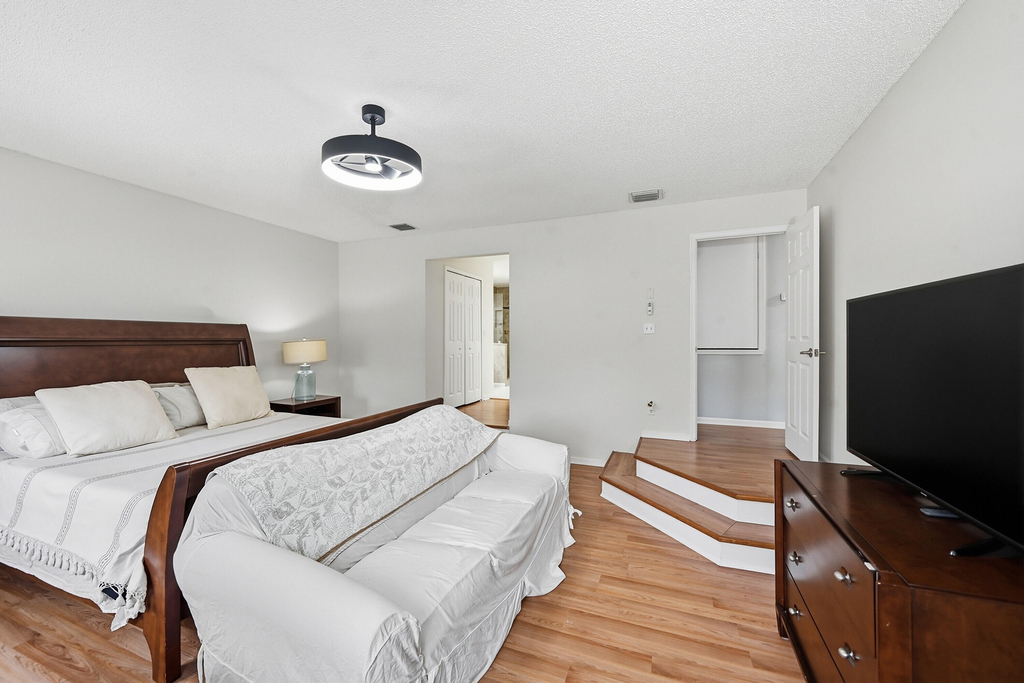15073 Oak Chase Court - Photo 26