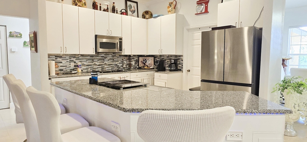 15056 Temple Boulevard - Photo 9