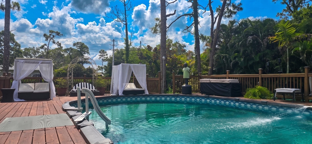 15056 Temple Boulevard - Photo 1