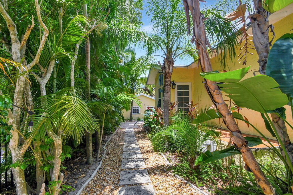1409 Georgia Avenue - Photo 0