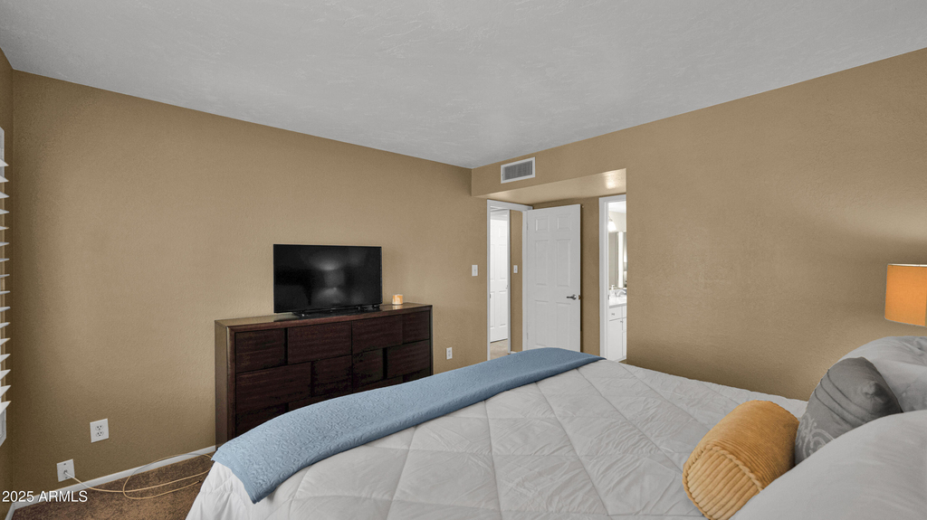 8649 E Royal Palm Road - Photo 15