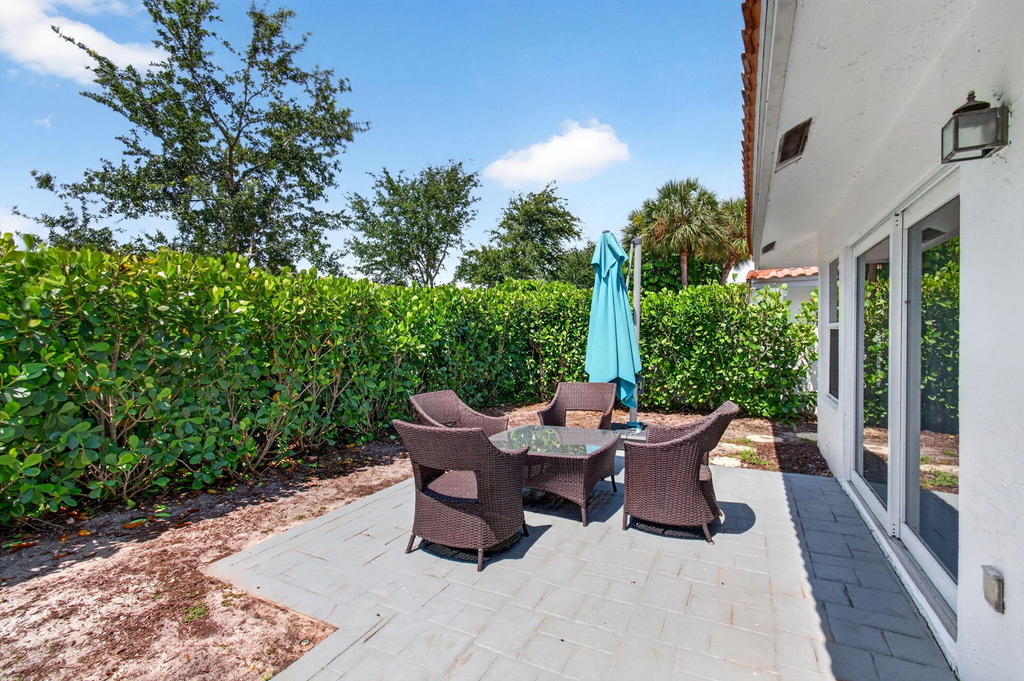 2034 Nw 52nd Street - Photo 30