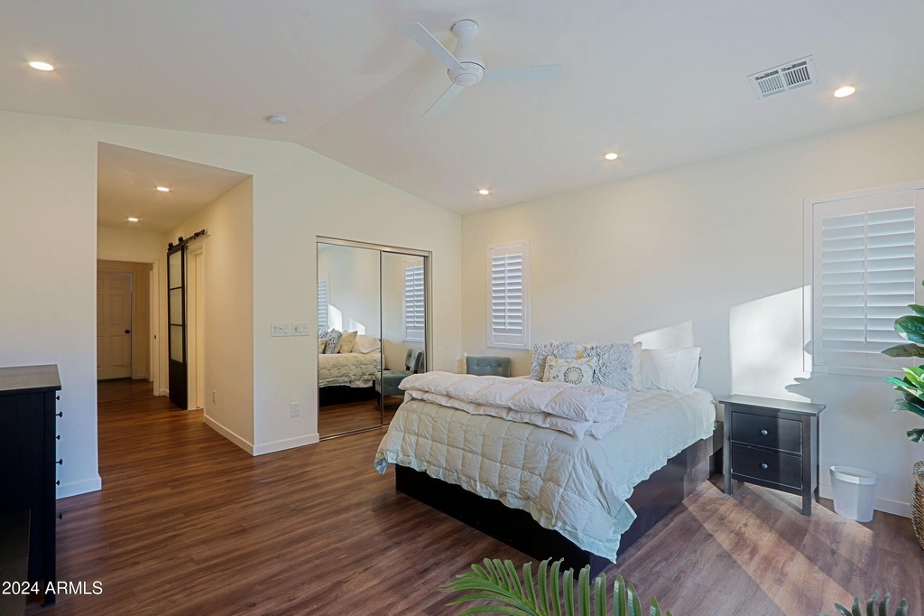 4645 E Windsor Avenue - Photo 17