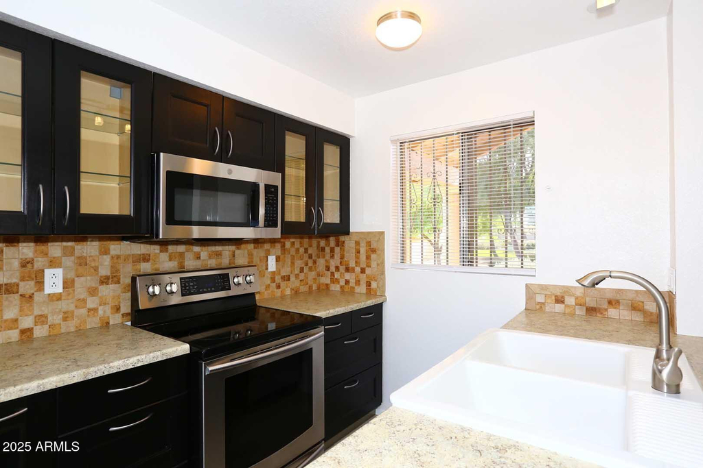 93 N Cooper Road - Photo 5