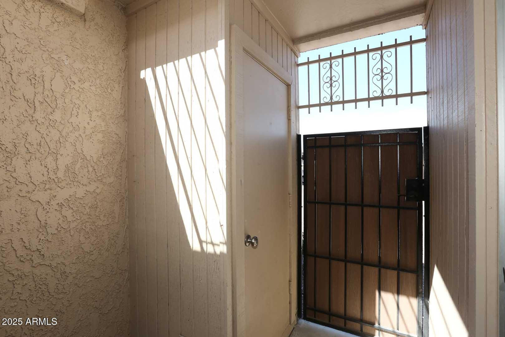 93 N Cooper Road - Photo 19