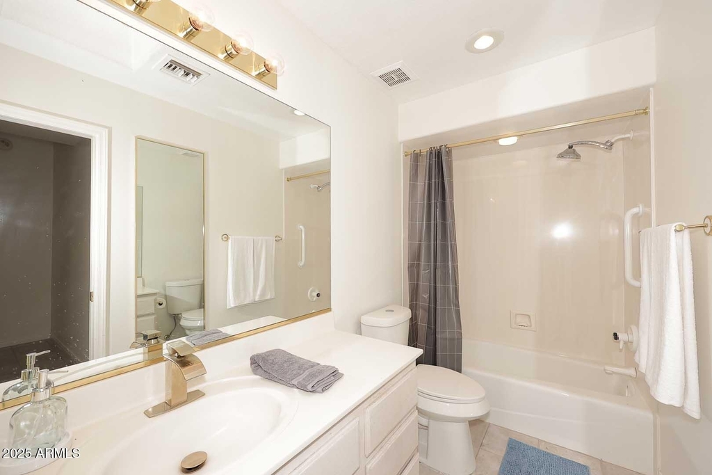 18510 E Leather Lane - Photo 23