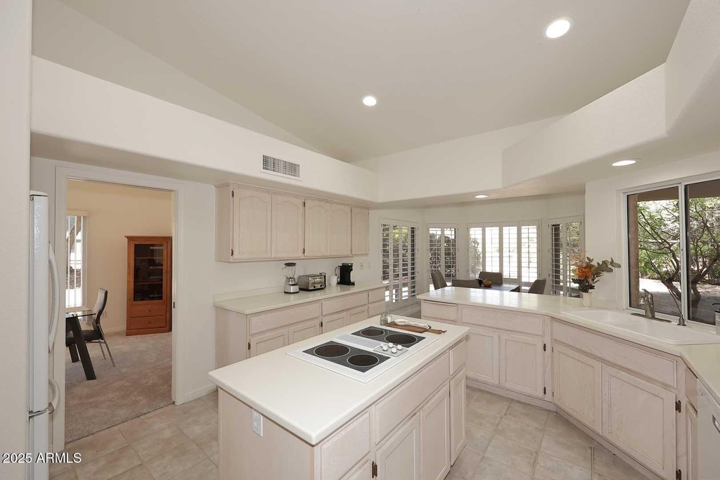 18510 E Leather Lane - Photo 15
