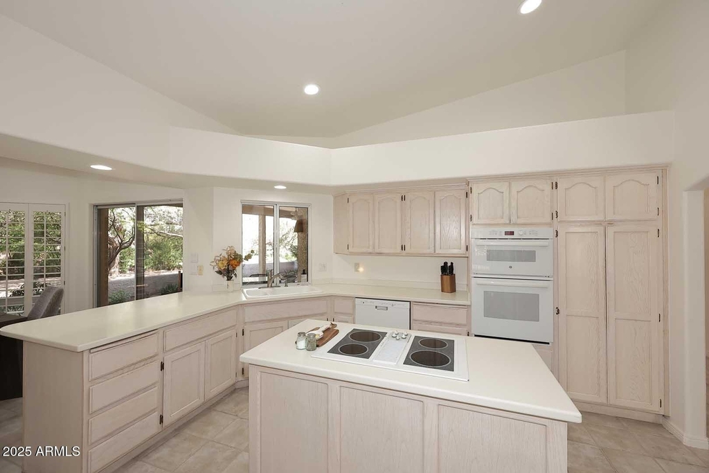 18510 E Leather Lane - Photo 16