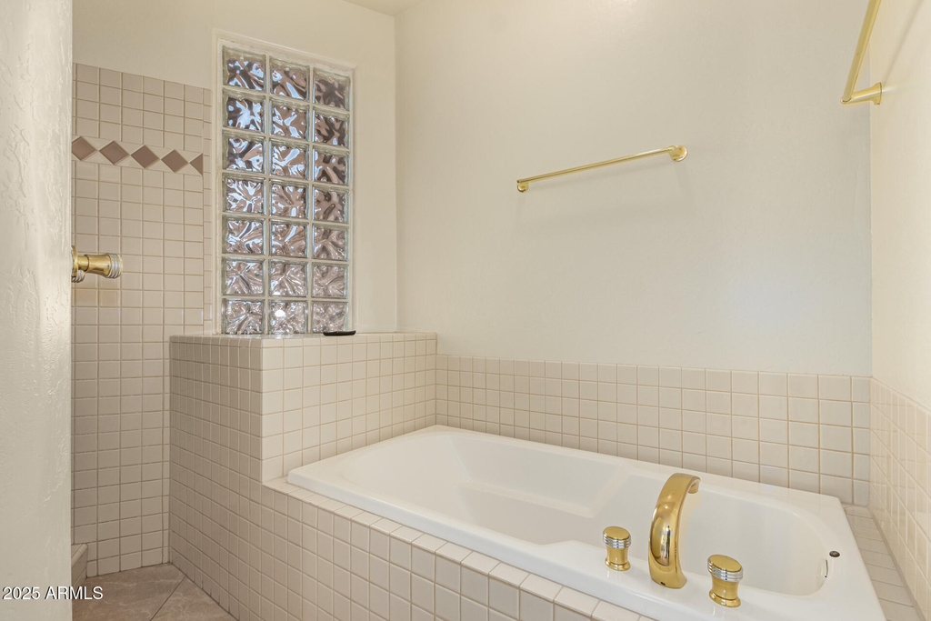 15048 N Elena Drive - Photo 13