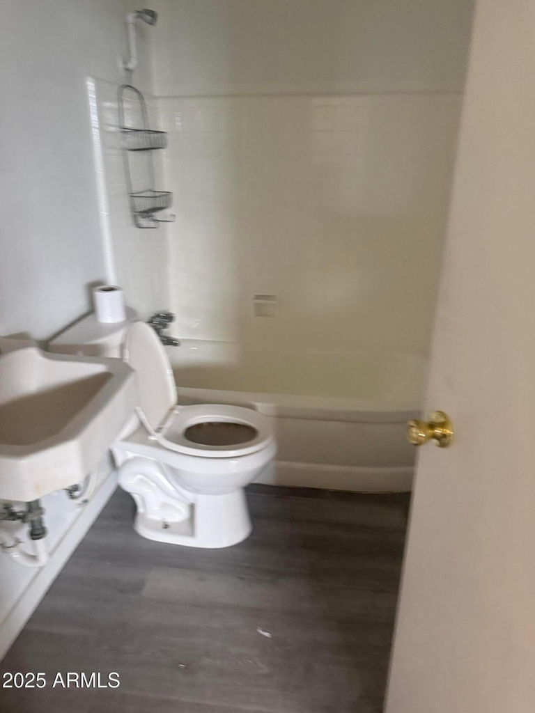 112 W Dr Martin Luther King Jr Street - Photo 3