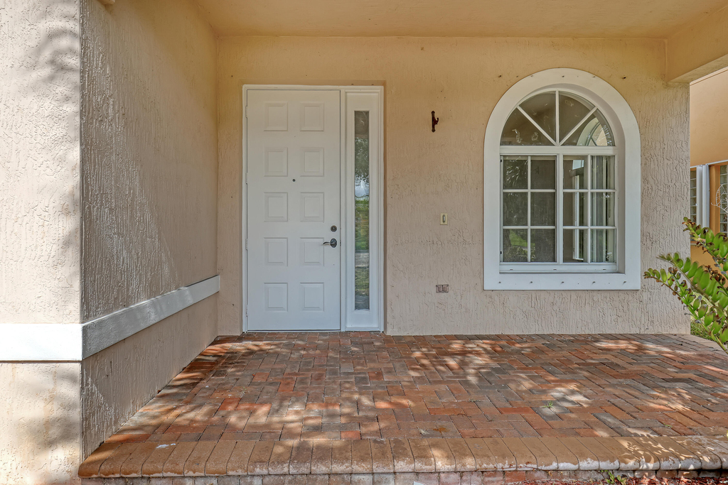 176 Bellezza Terrace - Photo 2