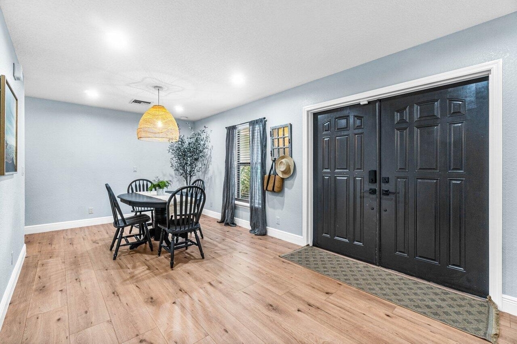 3303 Custer Avenue - Photo 14
