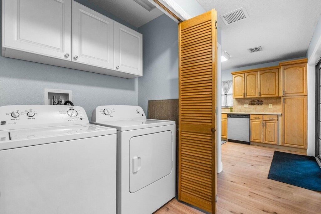 3303 Custer Avenue - Photo 6