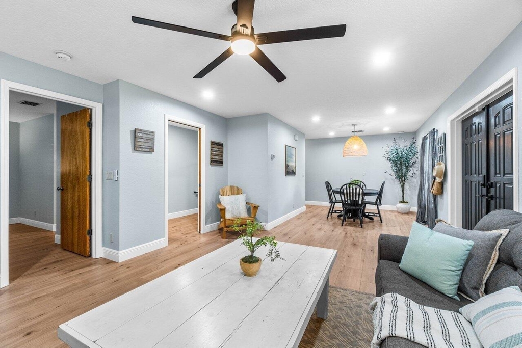 3303 Custer Avenue - Photo 18