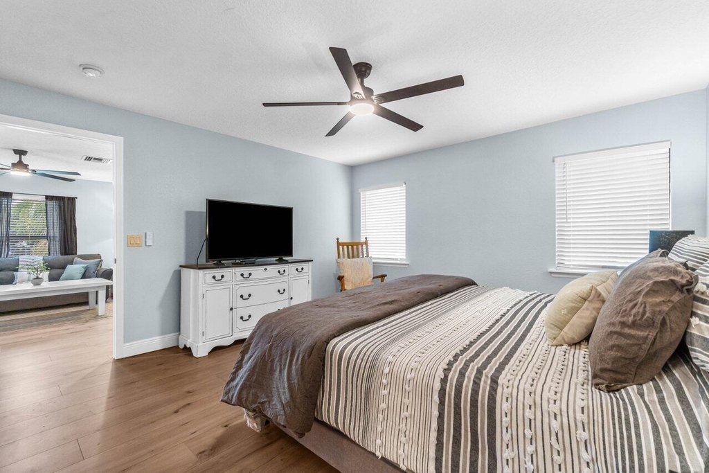 3303 Custer Avenue - Photo 23