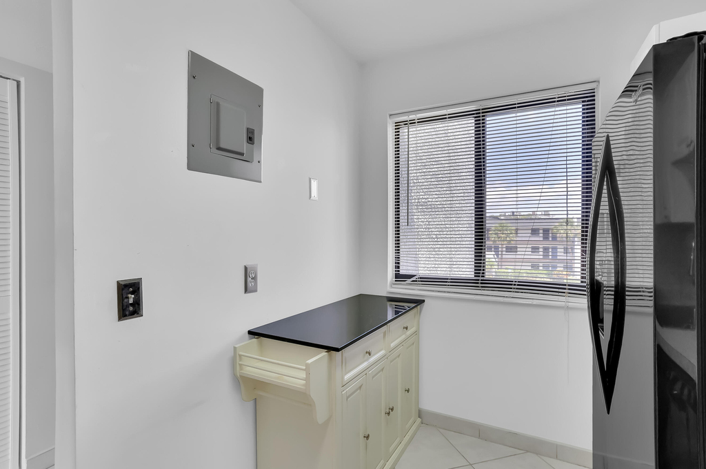 4290 Deste Court - Photo 3