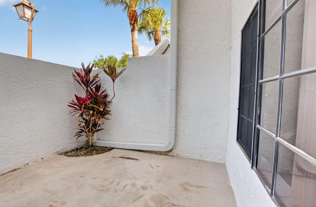 15694 Loch Maree Lane - Photo 17