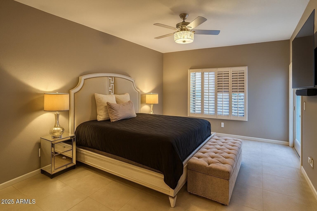 8100 E Camelback Road - Photo 15