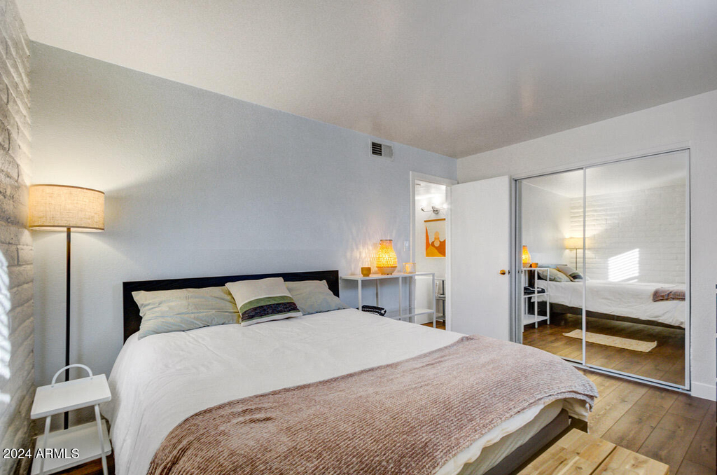 3737 E Turney Avenue - Photo 9