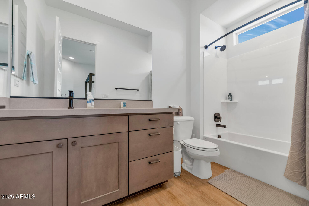 2041 E Fallen Leaf Lane - Photo 19