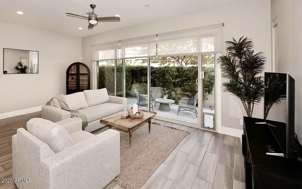 7464 E Paraiso Drive - Photo 3