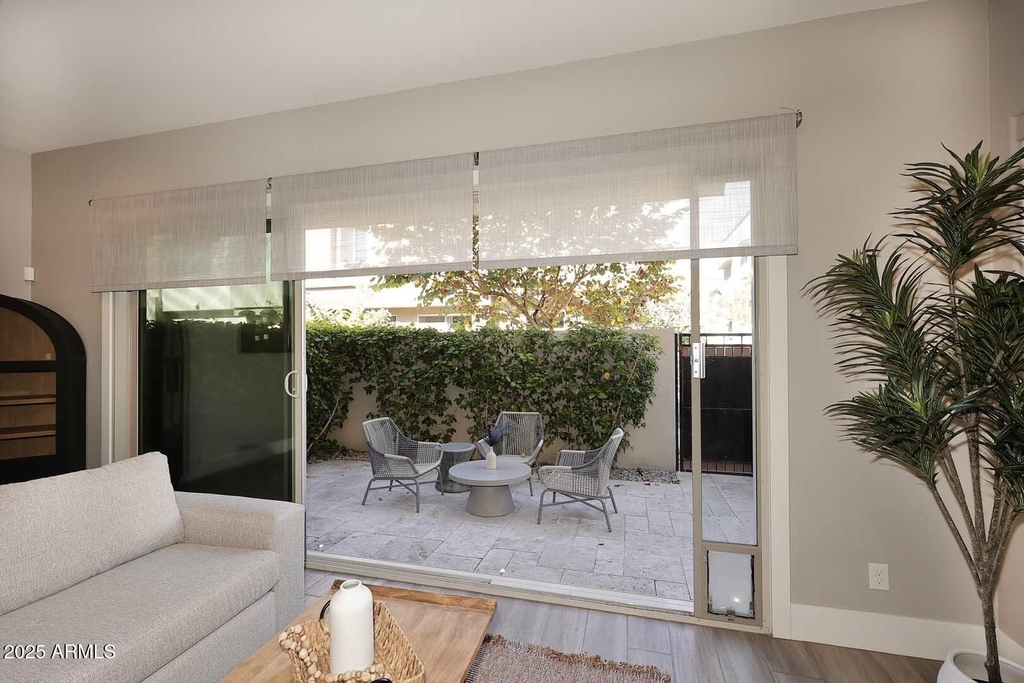 7464 E Paraiso Drive - Photo 4