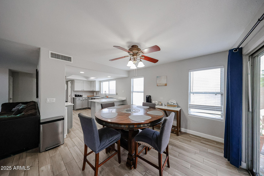 3902 E Rosemonte Drive - Photo 9