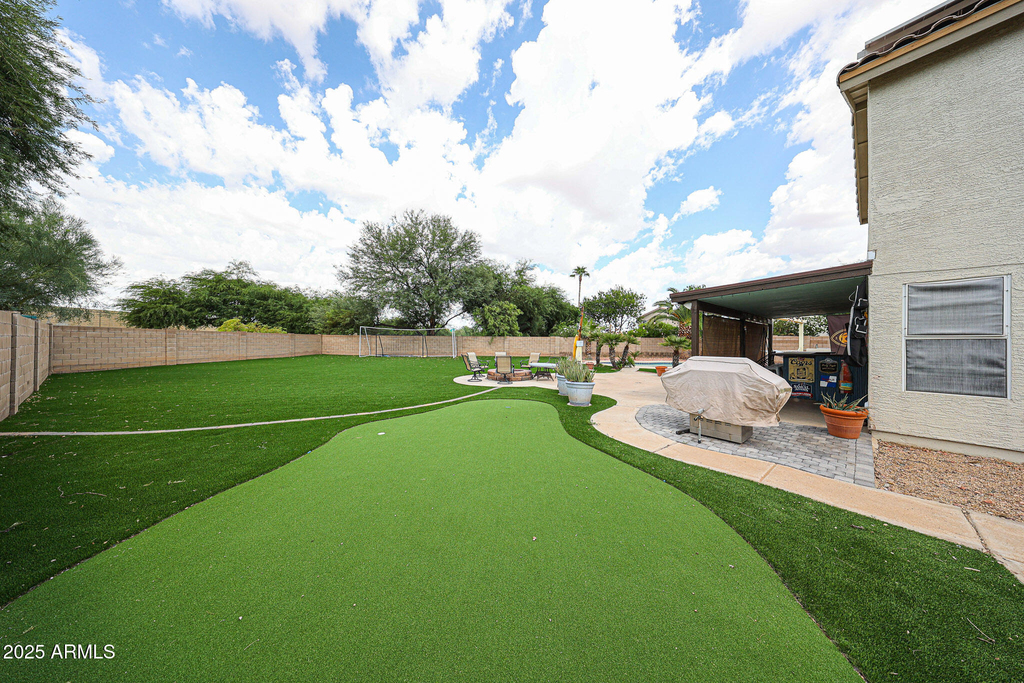 3902 E Rosemonte Drive - Photo 33