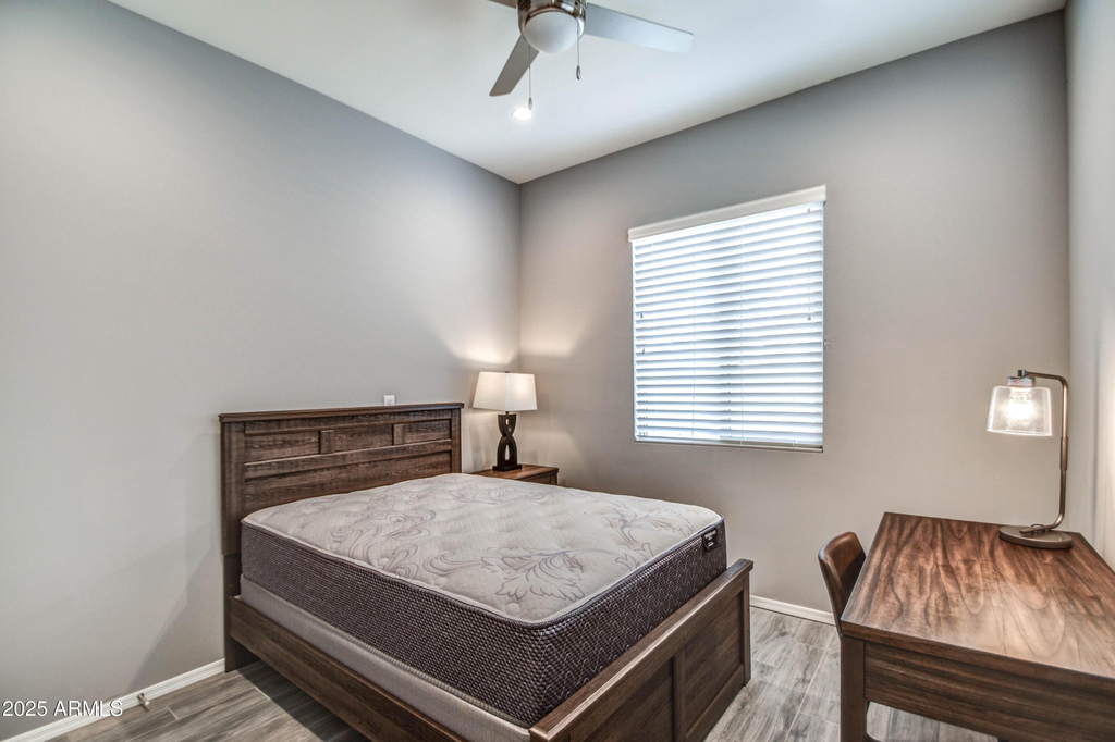 1037 S Farmer Avenue - Photo 12