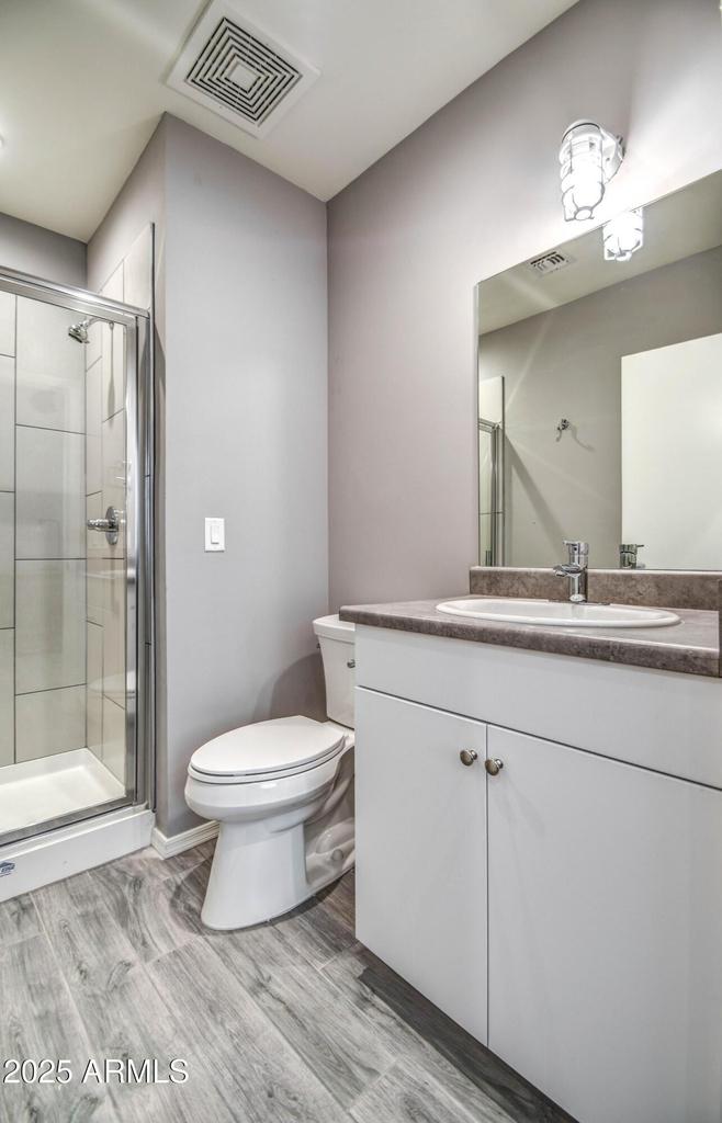 1037 S Farmer Avenue - Photo 17
