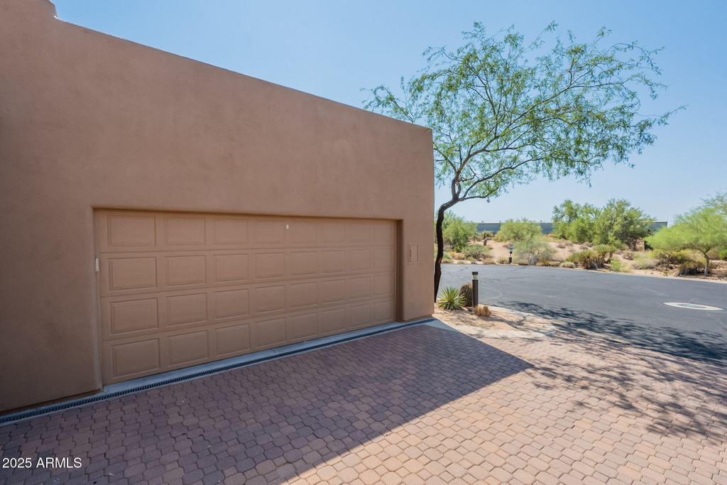 36601 N Mule Train Road - Photo 6