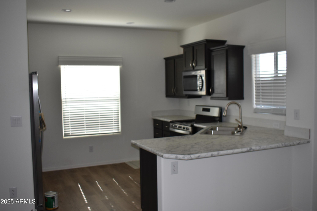 620 W Limberlost Drive - Photo 2